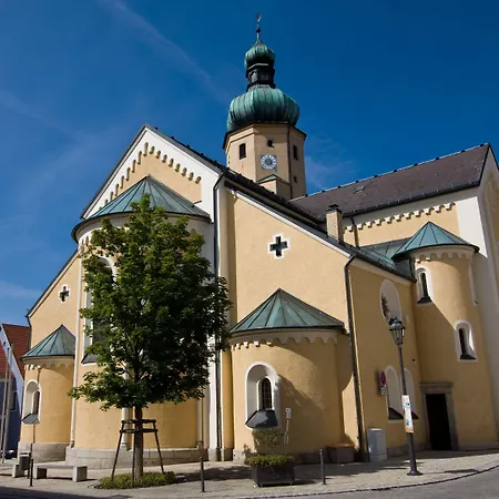 Daschner Gmbh Hotel Waldmünchen